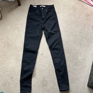 Levi’s Mile High Super Skinny Jeans